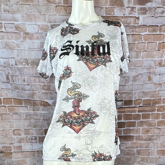 Sinful By Affliction Sacred Heart Rose Graphic Short Sleeve Tee - NWT - Size : L - Picture 1 of 7